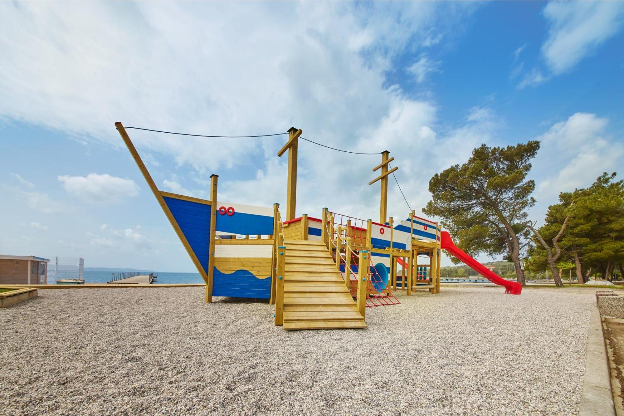 Camping Adria Ankaran - Pitches Kültér fotó